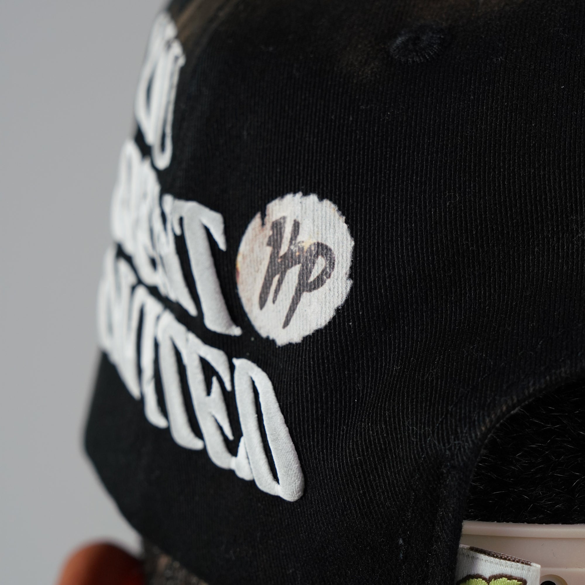 Luxury Resort Cap - Black